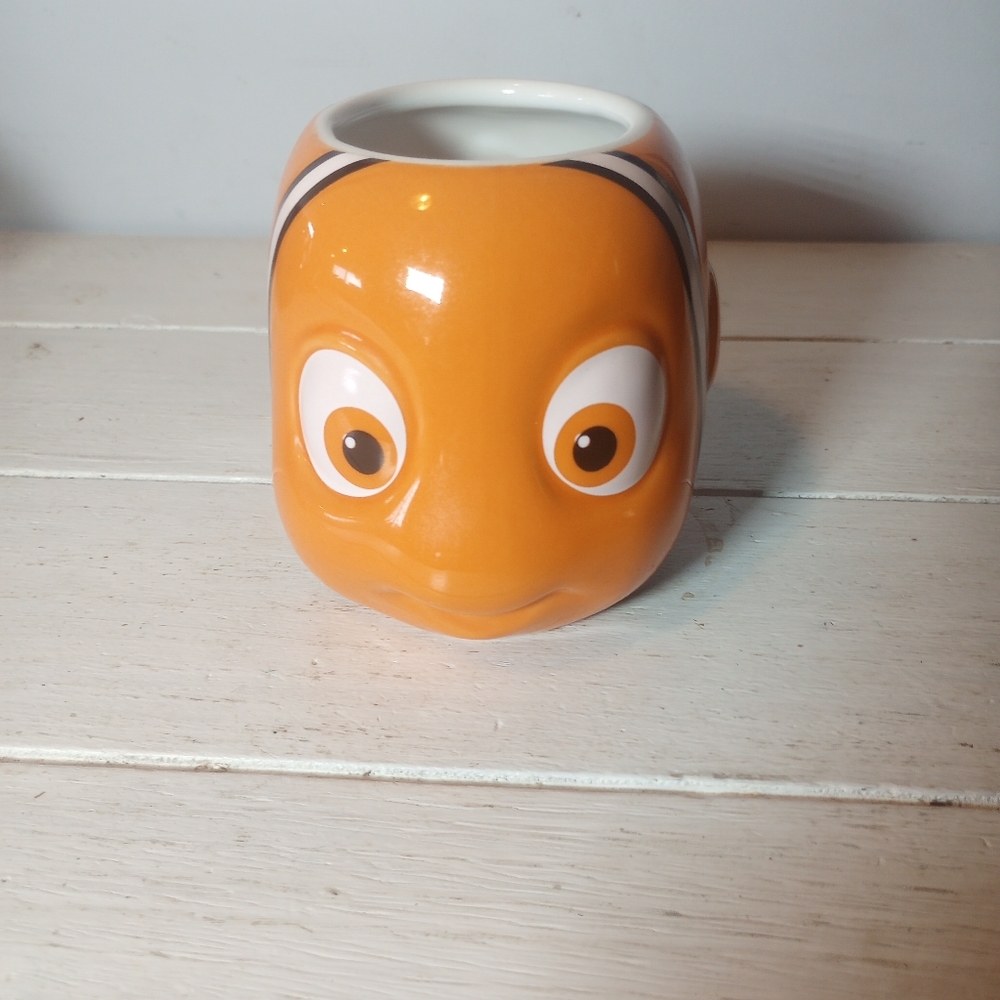 Disney Store Pixar 3D Sculpted Finding Nemo Character Coffee Cup Mug Retired Euc